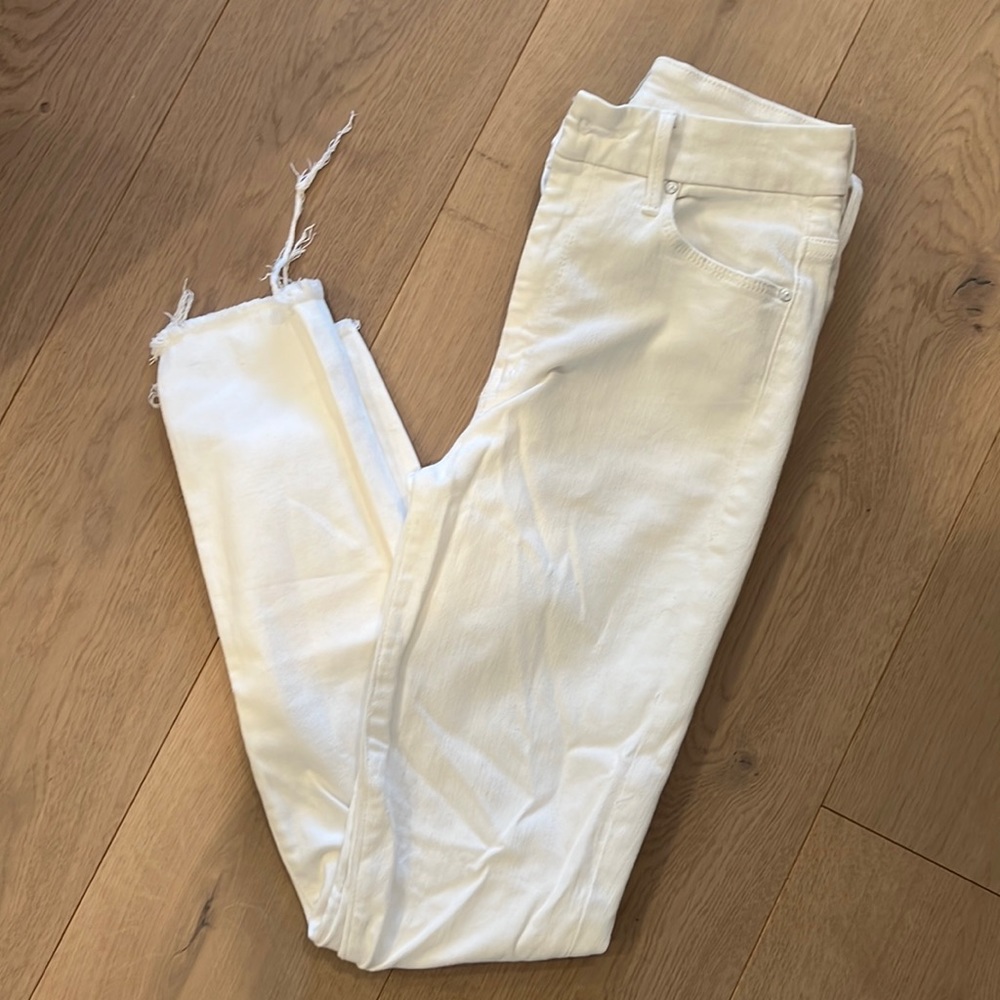 MOTHER High waisted Looker Ankle Fray